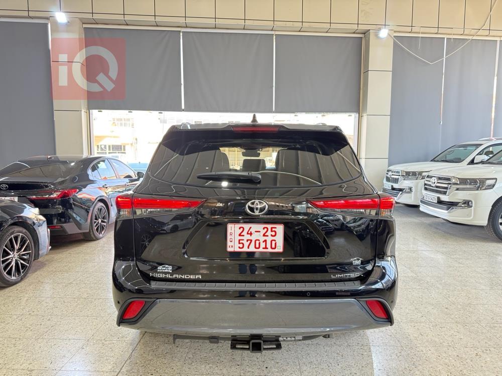 تۆیۆتا هایلاندەر